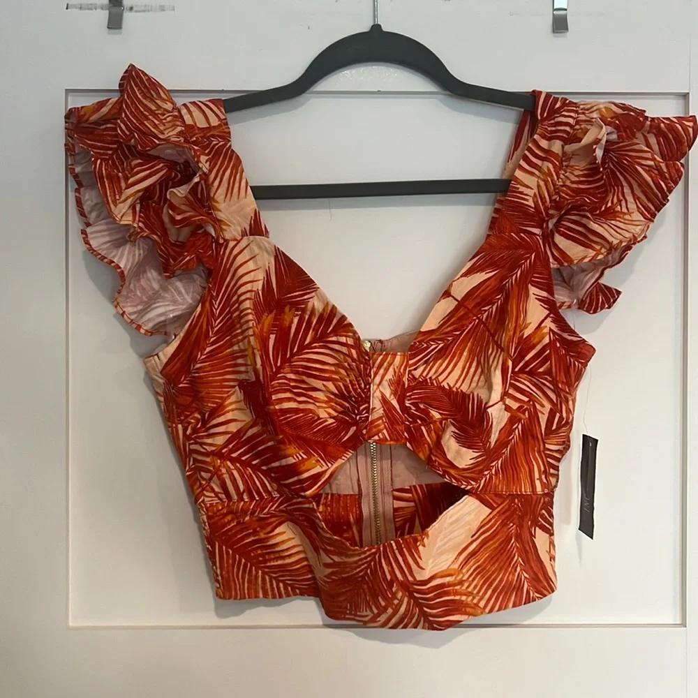 RUFFLE TOP - Picture 3 of 5